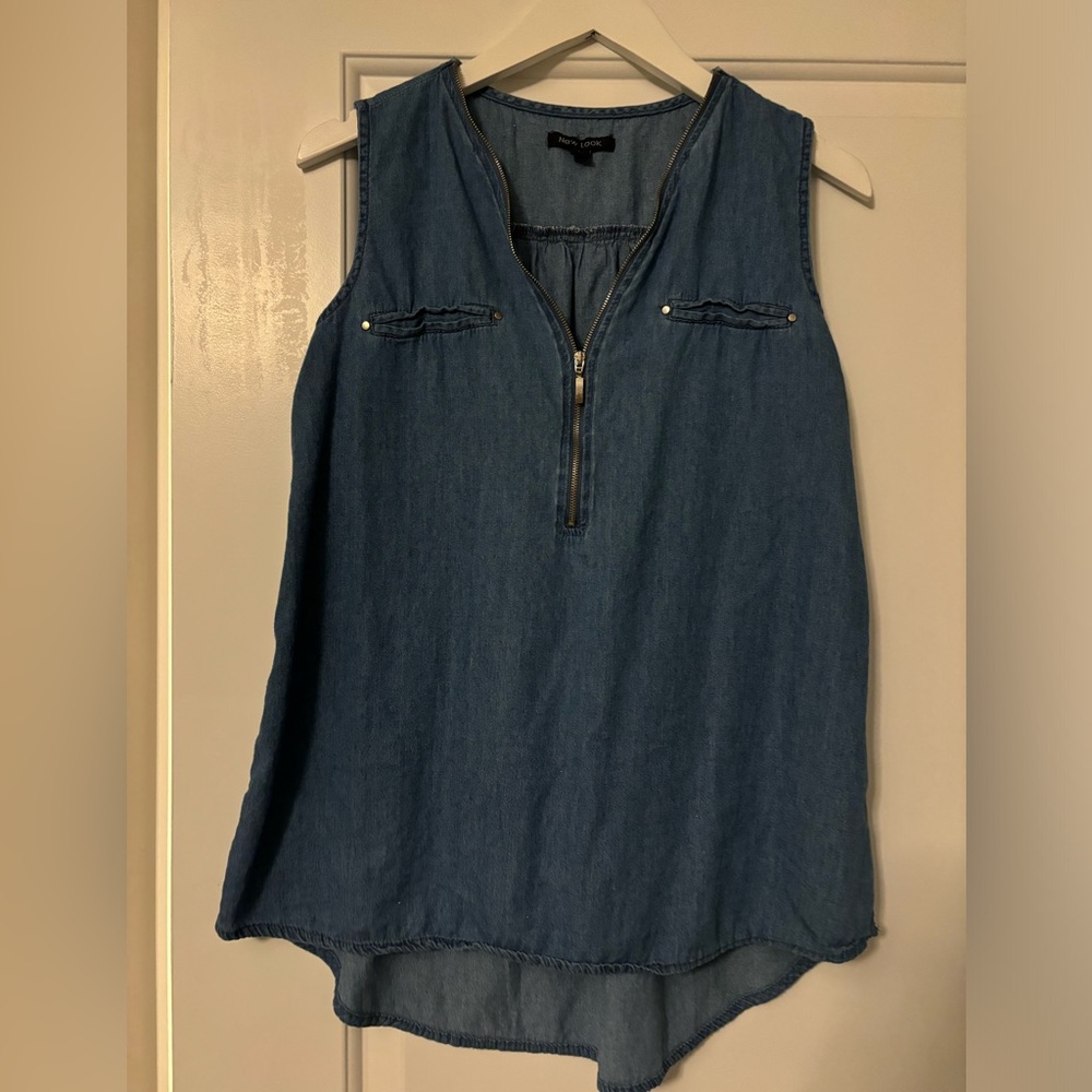 Denim sleeveless with zipper neckline